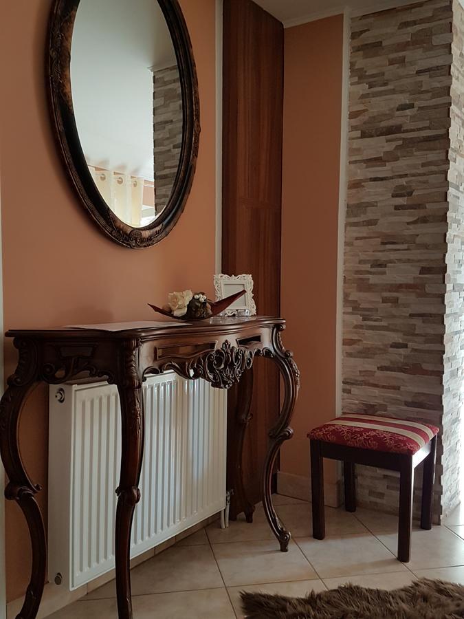 Apartments Suzana Novi Vinodolski Bagian luar foto